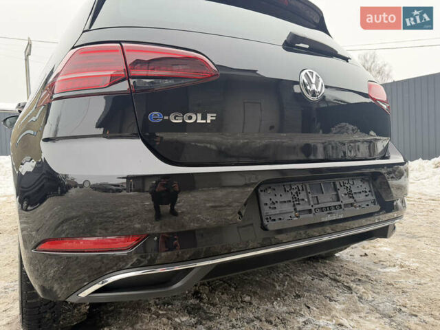 Черный Фольксваген e-Golf, объемом двигателя 0 л и пробегом 131 тыс. км за 12999 $, фото 64 на Automoto.ua