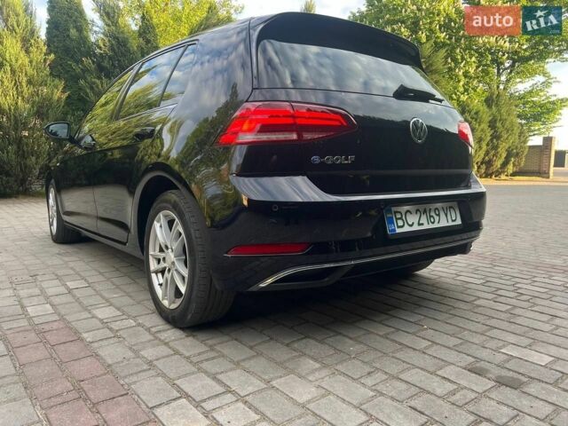 Черный Фольксваген e-Golf, объемом двигателя 0 л и пробегом 148 тыс. км за 12650 $, фото 5 на Automoto.ua