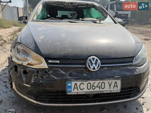 Чорний Фольксваген e-Golf, об'ємом двигуна 0 л та пробігом 130 тис. км за 4000 $, фото 2 на Automoto.ua
