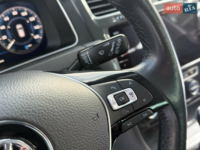 Чорний Фольксваген e-Golf, об'ємом двигуна 0 л та пробігом 130 тис. км за 12800 $, фото 24 на Automoto.ua