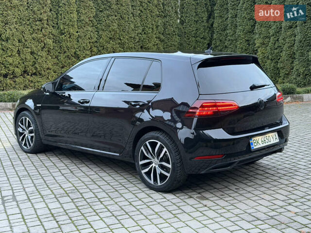 Черный Фольксваген e-Golf, объемом двигателя 0 л и пробегом 145 тыс. км за 14900 $, фото 24 на Automoto.ua