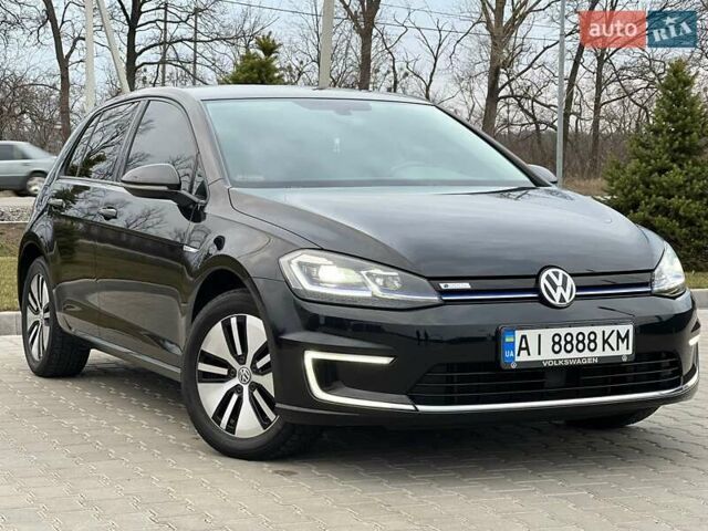 Черный Фольксваген e-Golf, объемом двигателя 0 л и пробегом 47 тыс. км за 16900 $, фото 1 на Automoto.ua