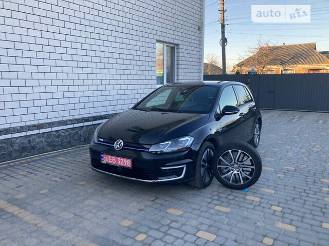 Чорний Фольксваген e-Golf, об'ємом двигуна 0 л та пробігом 86 тис. км за 17250 $, фото 7 на Automoto.ua