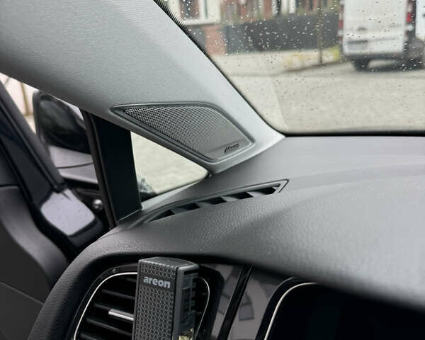 Черный Фольксваген e-Golf, объемом двигателя 0 л и пробегом 110 тыс. км за 14400 $, фото 40 на Automoto.ua