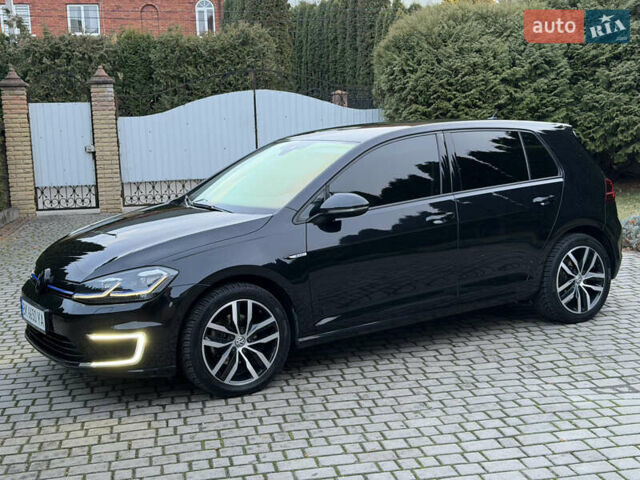 Черный Фольксваген e-Golf, объемом двигателя 0 л и пробегом 145 тыс. км за 14900 $, фото 8 на Automoto.ua