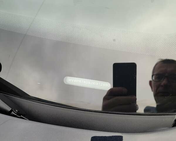 Черный Фольксваген e-Golf, объемом двигателя 0 л и пробегом 25 тыс. км за 16300 $, фото 18 на Automoto.ua