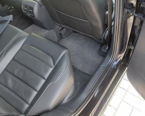 Черный Фольксваген e-Golf, объемом двигателя 0 л и пробегом 133 тыс. км за 14900 $, фото 33 на Automoto.ua