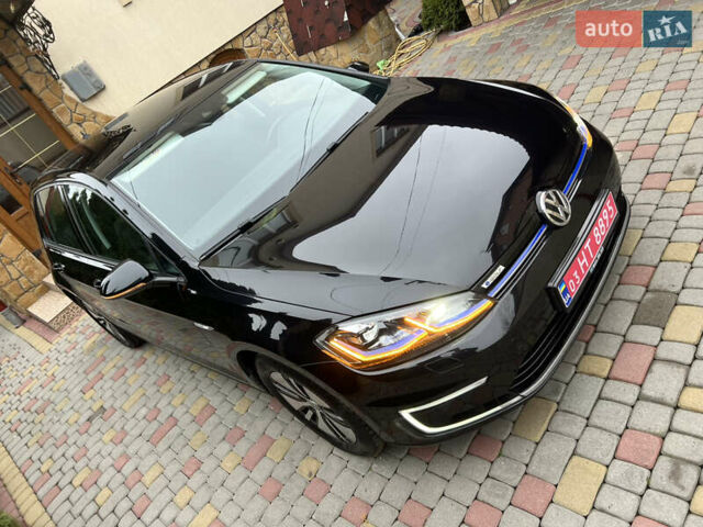 Чорний Фольксваген e-Golf, об'ємом двигуна 0 л та пробігом 109 тис. км за 12250 $, фото 49 на Automoto.ua