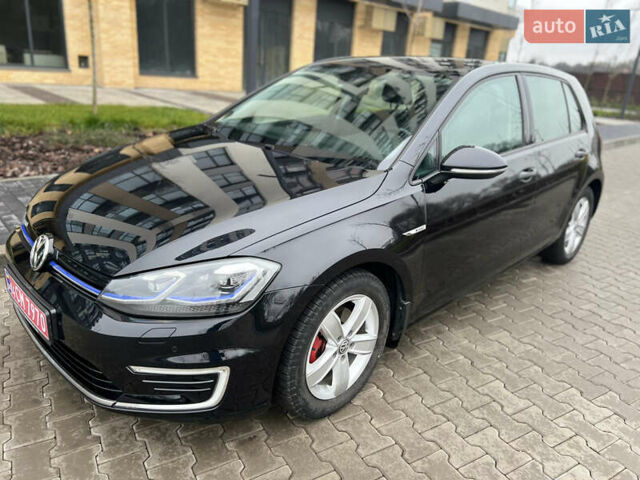 Черный Фольксваген e-Golf, объемом двигателя 0 л и пробегом 110 тыс. км за 12200 $, фото 1 на Automoto.ua