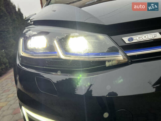 Чорний Фольксваген e-Golf, об'ємом двигуна 0 л та пробігом 109 тис. км за 12250 $, фото 38 на Automoto.ua