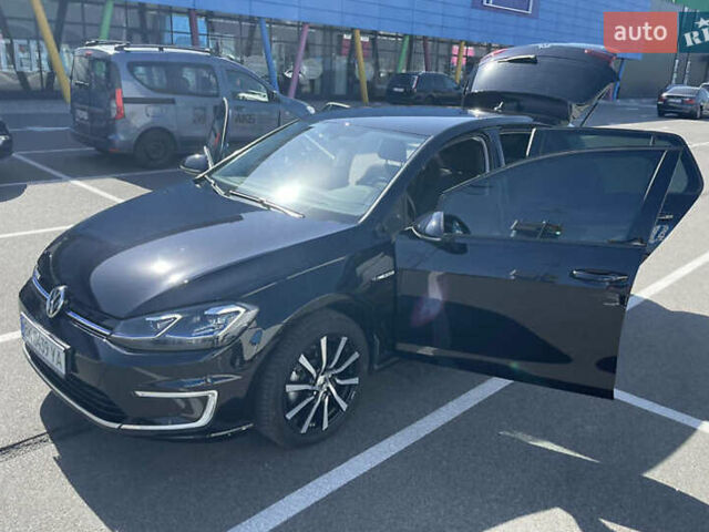 Чорний Фольксваген e-Golf, об'ємом двигуна 0 л та пробігом 65 тис. км за 14700 $, фото 7 на Automoto.ua
