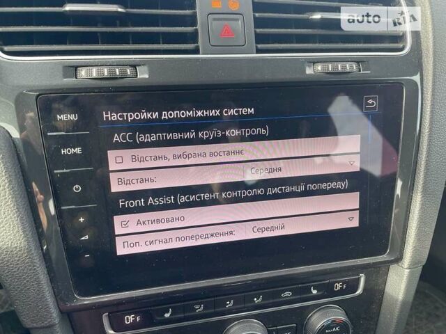 Черный Фольксваген e-Golf, объемом двигателя 0 л и пробегом 144 тыс. км за 13000 $, фото 19 на Automoto.ua