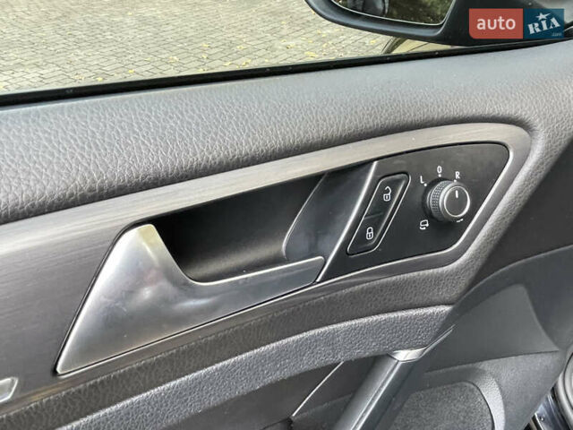 Черный Фольксваген e-Golf, объемом двигателя 0 л и пробегом 138 тыс. км за 13970 $, фото 26 на Automoto.ua