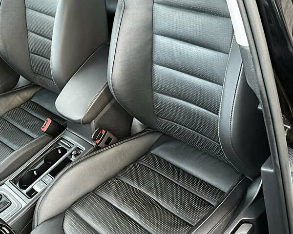 Черный Фольксваген e-Golf, объемом двигателя 0 л и пробегом 85 тыс. км за 13999 $, фото 33 на Automoto.ua