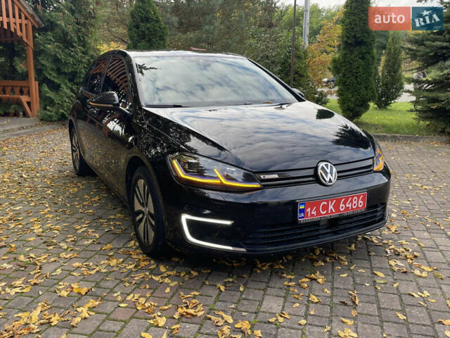 Черный Фольксваген e-Golf, объемом двигателя 0 л и пробегом 138 тыс. км за 13970 $, фото 12 на Automoto.ua
