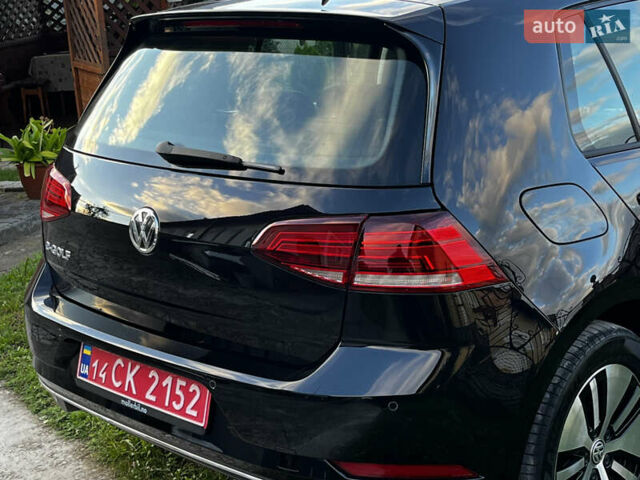 Черный Фольксваген e-Golf, объемом двигателя 0 л и пробегом 85 тыс. км за 13999 $, фото 23 на Automoto.ua