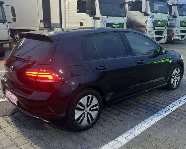 Черный Фольксваген e-Golf, объемом двигателя 0 л и пробегом 144 тыс. км за 12500 $, фото 8 на Automoto.ua
