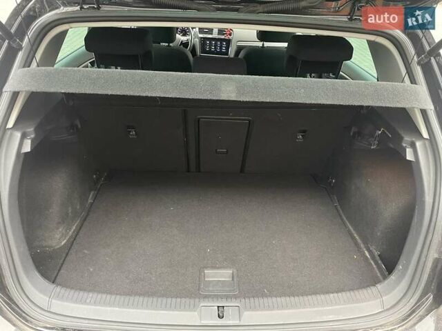 Чорний Фольксваген e-Golf, об'ємом двигуна 0 л та пробігом 105 тис. км за 13699 $, фото 19 на Automoto.ua