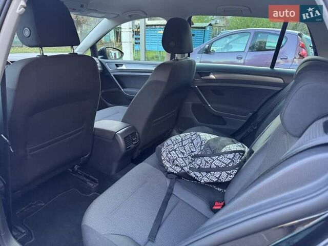 Чорний Фольксваген e-Golf, об'ємом двигуна 0 л та пробігом 119 тис. км за 13200 $, фото 9 на Automoto.ua