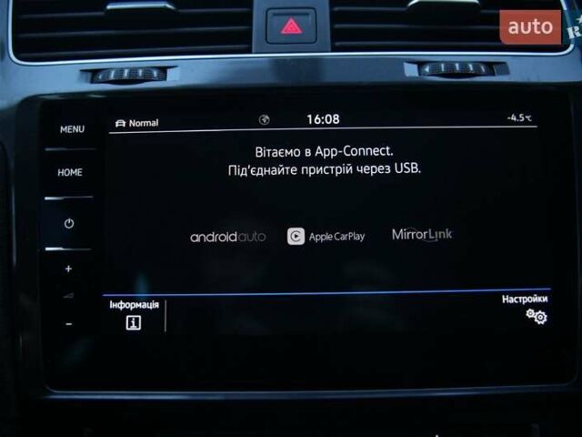 Черный Фольксваген e-Golf, объемом двигателя 0 л и пробегом 163 тыс. км за 11800 $, фото 10 на Automoto.ua