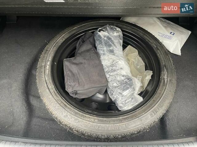 Чорний Фольксваген e-Golf, об'ємом двигуна 0 л та пробігом 105 тис. км за 13699 $, фото 20 на Automoto.ua