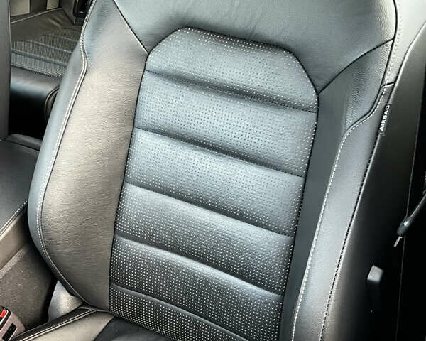 Черный Фольксваген e-Golf, объемом двигателя 0 л и пробегом 85 тыс. км за 13999 $, фото 34 на Automoto.ua