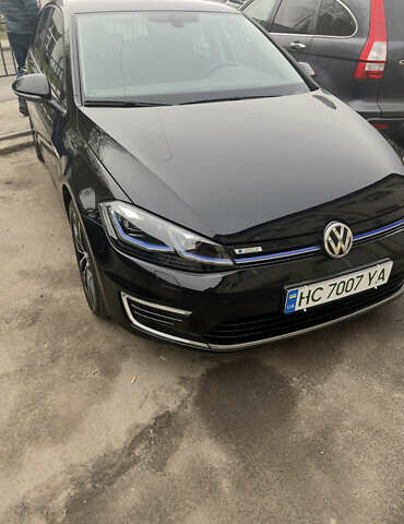 Черный Фольксваген e-Golf, объемом двигателя 0 л и пробегом 107 тыс. км за 16000 $, фото 8 на Automoto.ua