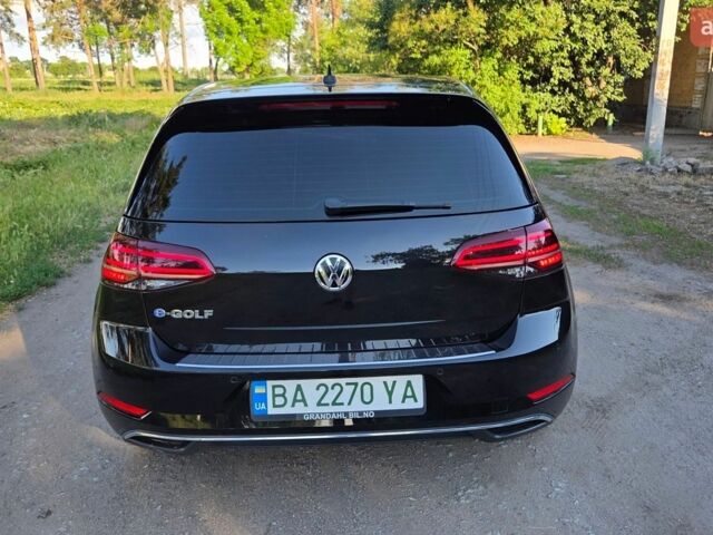 Черный Фольксваген e-Golf, объемом двигателя 0 л и пробегом 54 тыс. км за 15900 $, фото 7 на Automoto.ua