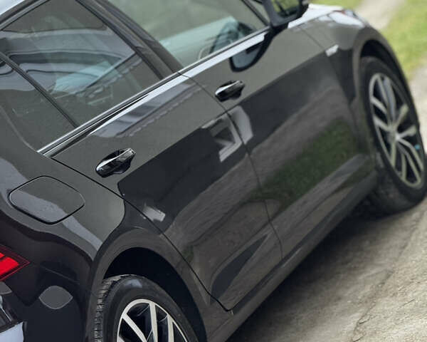 Черный Фольксваген e-Golf, объемом двигателя 0 л и пробегом 127 тыс. км за 14150 $, фото 25 на Automoto.ua