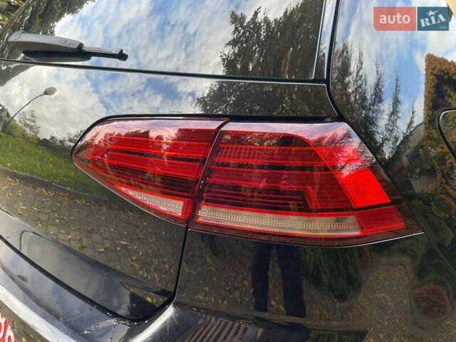 Черный Фольксваген e-Golf, объемом двигателя 0 л и пробегом 138 тыс. км за 13970 $, фото 20 на Automoto.ua