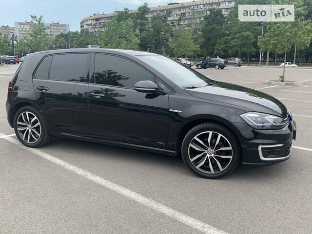 Чорний Фольксваген e-Golf, об'ємом двигуна 0 л та пробігом 114 тис. км за 20300 $, фото 5 на Automoto.ua