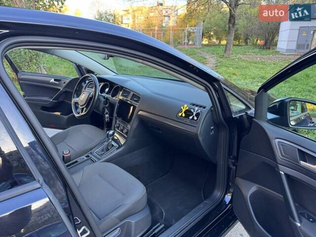 Чорний Фольксваген e-Golf, об'ємом двигуна 0 л та пробігом 119 тис. км за 13200 $, фото 8 на Automoto.ua