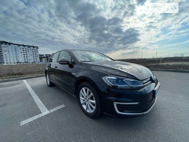 Черный Фольксваген e-Golf, объемом двигателя 0 л и пробегом 144 тыс. км за 13000 $, фото 4 на Automoto.ua