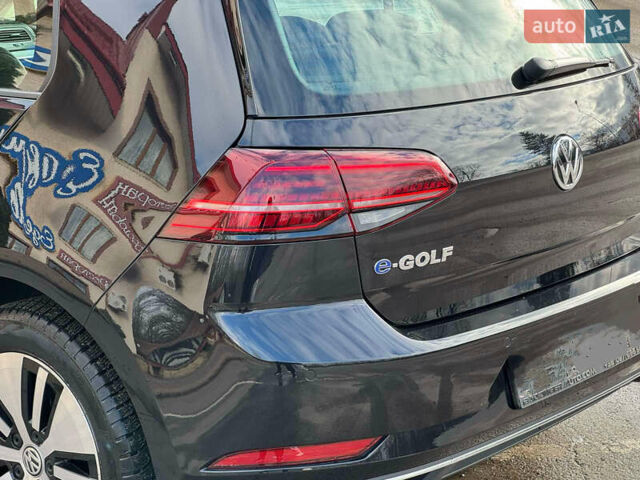 Черный Фольксваген e-Golf, объемом двигателя 0 л и пробегом 86 тыс. км за 14000 $, фото 27 на Automoto.ua