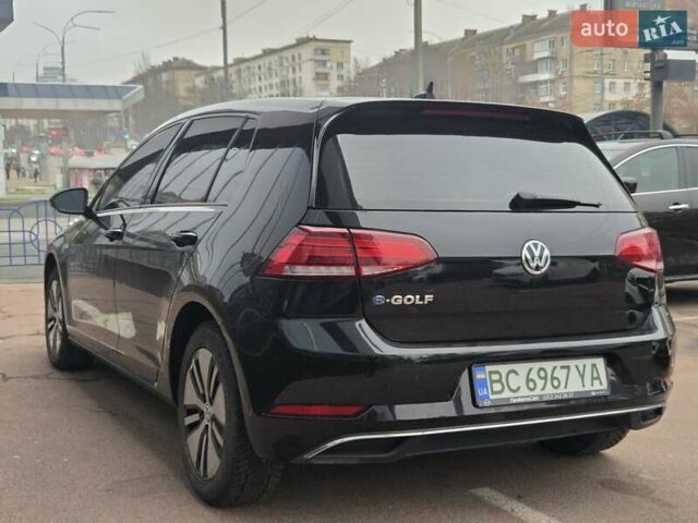 Черный Фольксваген e-Golf, объемом двигателя 0 л и пробегом 72 тыс. км за 12900 $, фото 4 на Automoto.ua