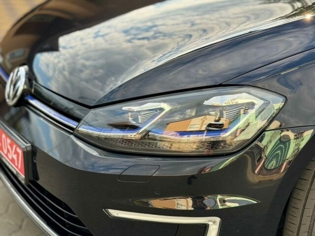 Чорний Фольксваген e-Golf, об'ємом двигуна 0 л та пробігом 105 тис. км за 13850 $, фото 10 на Automoto.ua