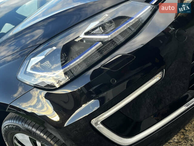 Черный Фольксваген e-Golf, объемом двигателя 0 л и пробегом 85 тыс. км за 13999 $, фото 7 на Automoto.ua
