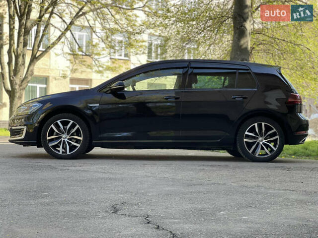Черный Фольксваген e-Golf, объемом двигателя 0 л и пробегом 99 тыс. км за 13700 $, фото 50 на Automoto.ua