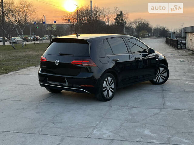 Чорний Фольксваген e-Golf, об'ємом двигуна 0 л та пробігом 99 тис. км за 17399 $, фото 8 на Automoto.ua