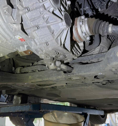 Черный Фольксваген e-Golf, объемом двигателя 0 л и пробегом 99 тыс. км за 13700 $, фото 9 на Automoto.ua