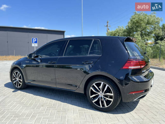 Черный Фольксваген e-Golf, объемом двигателя 0 л и пробегом 134 тыс. км за 13700 $, фото 14 на Automoto.ua
