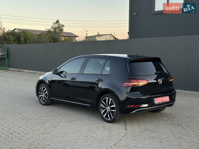 Черный Фольксваген e-Golf, объемом двигателя 0 л и пробегом 120 тыс. км за 14600 $, фото 2 на Automoto.ua