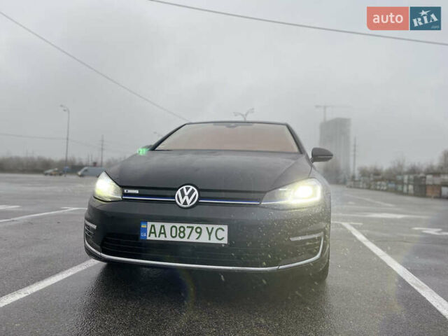 Чорний Фольксваген e-Golf, об'ємом двигуна 0 л та пробігом 113 тис. км за 15799 $, фото 3 на Automoto.ua