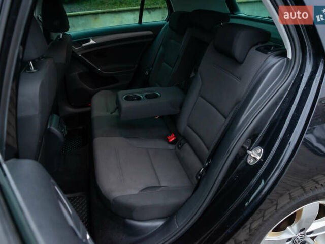 Чорний Фольксваген e-Golf, об'ємом двигуна 0 л та пробігом 99 тис. км за 13400 $, фото 27 на Automoto.ua