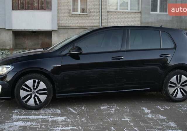 Черный Фольксваген e-Golf, объемом двигателя 0 л и пробегом 163 тыс. км за 11800 $, фото 1 на Automoto.ua