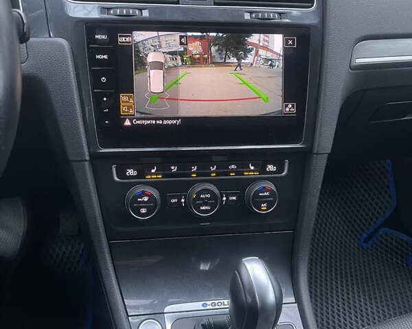 Чорний Фольксваген e-Golf, об'ємом двигуна 0 л та пробігом 101 тис. км за 13700 $, фото 53 на Automoto.ua