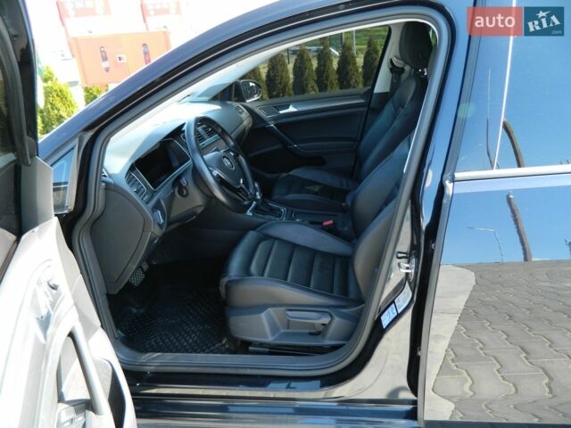 Чорний Фольксваген e-Golf, об'ємом двигуна 0 л та пробігом 92 тис. км за 16599 $, фото 20 на Automoto.ua