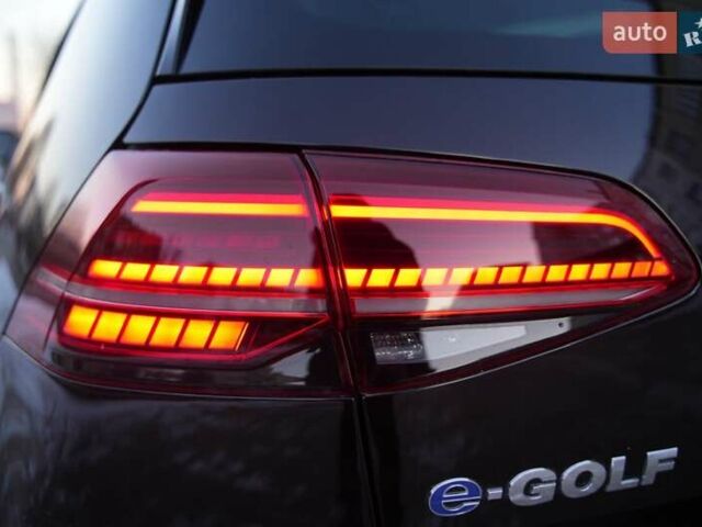 Черный Фольксваген e-Golf, объемом двигателя 0 л и пробегом 163 тыс. км за 11800 $, фото 31 на Automoto.ua