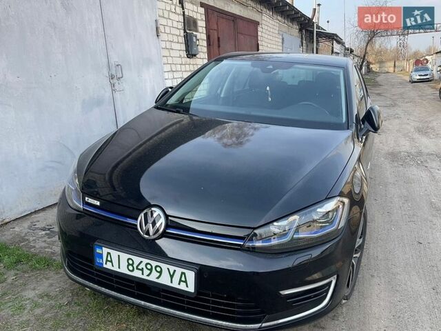Черный Фольксваген e-Golf, объемом двигателя 0 л и пробегом 87 тыс. км за 12000 $, фото 19 на Automoto.ua
