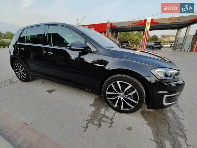 Чорний Фольксваген e-Golf, об'ємом двигуна 0 л та пробігом 180 тис. км за 14400 $, фото 1 на Automoto.ua